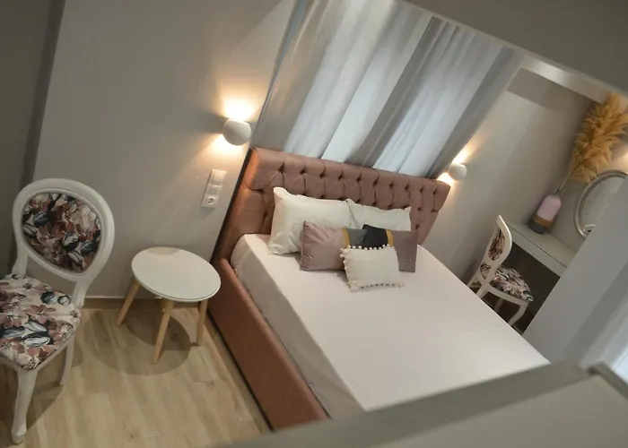 Kastro Luxury And Mezonette 3* Skiathos