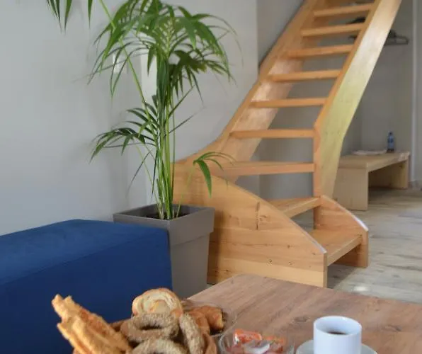 Kastro Luxury And Mezonette Aparthotel 3*