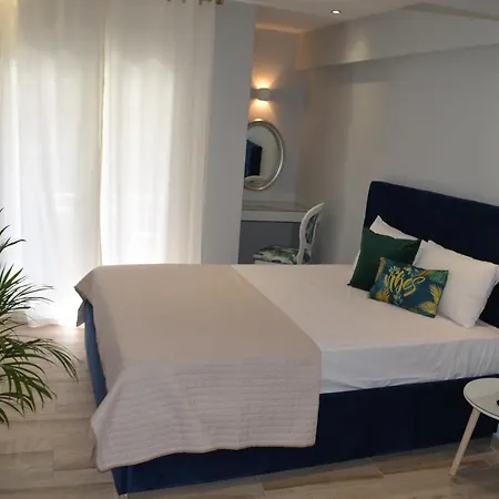 Kastro Luxury And Mezonette Апарт-отель Скиатос