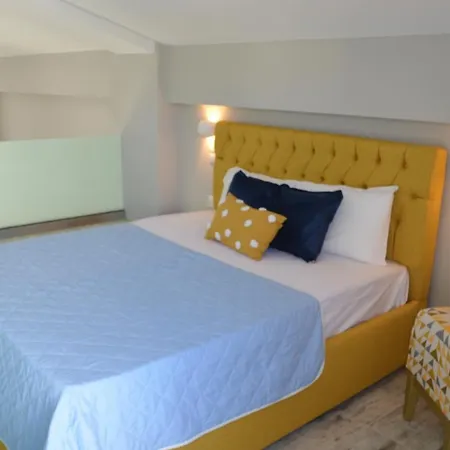 Kastro Luxury And Mezonette Aparthotel Skiathos Town